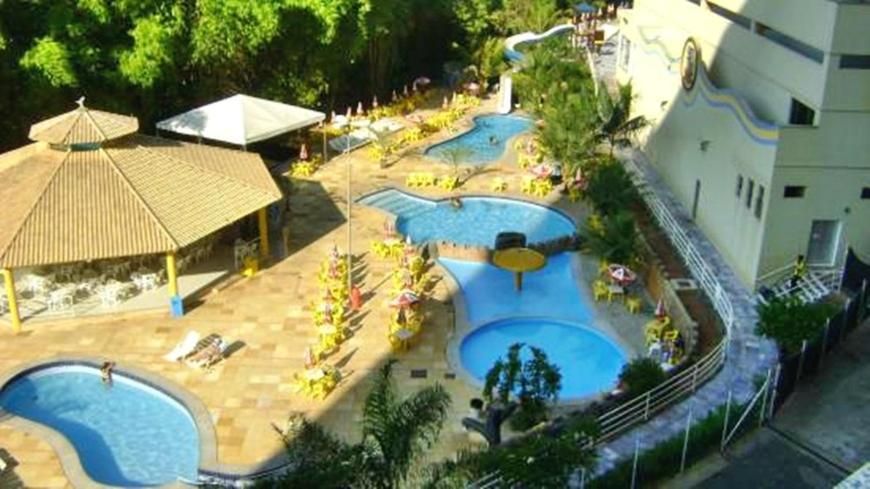 Flat Golden Dolphin Grand Hotel - Quarto E Sala Com Roupa De Cama E Banho - Piscinas 24H Калдас Новас Екстериор снимка