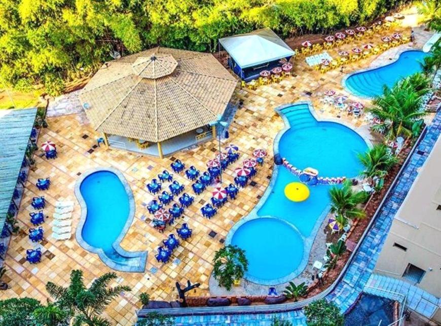 Flat Golden Dolphin Grand Hotel - Quarto E Sala Com Roupa De Cama E Banho - Piscinas 24H Калдас Новас Екстериор снимка